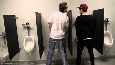 gay public toilet porn|Toilet Videos